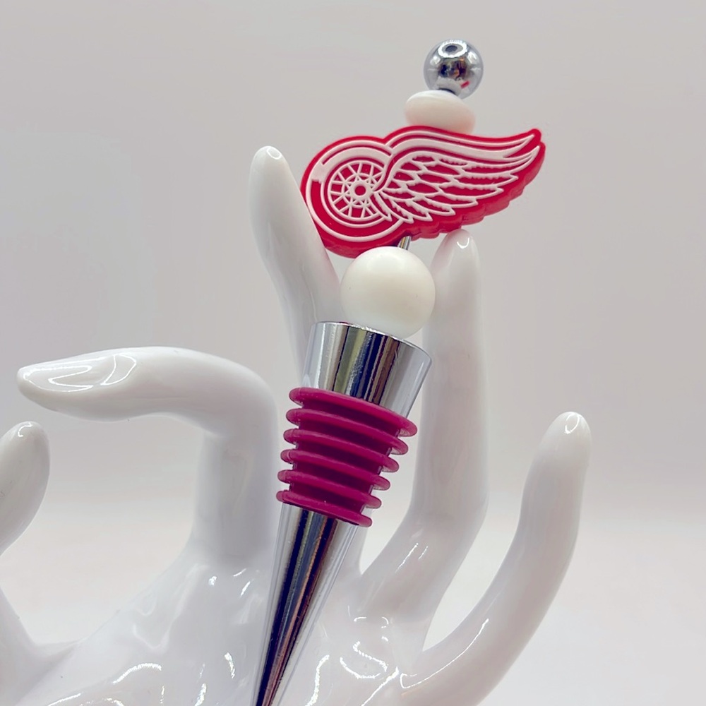 WINE BOTTLE STOPPER - Detroit Red Wings